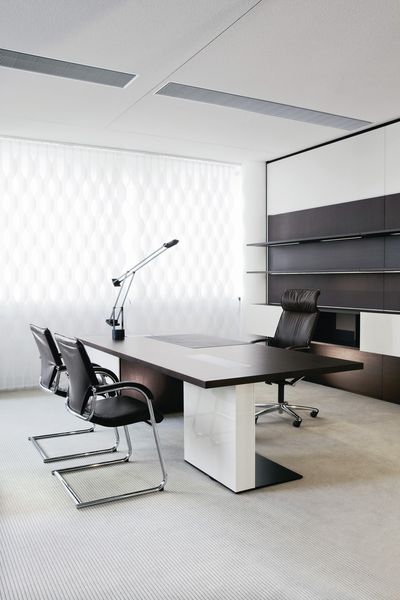 Lamelliverhojärjestelmät, SG 2810, Multi Visio, Room shot "Bene Office and Showroom", Vienna, Austria, Vertical Waves