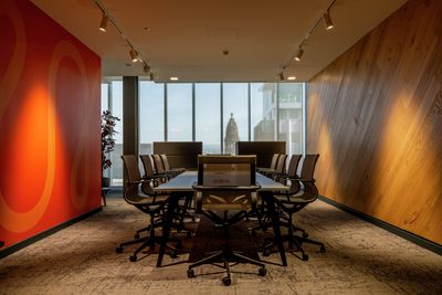 Kierrekaihdinmallisto, SG 4960, Versascreen 1-10%, Virgin Money, Glasgow, Scotland, United Kingdom