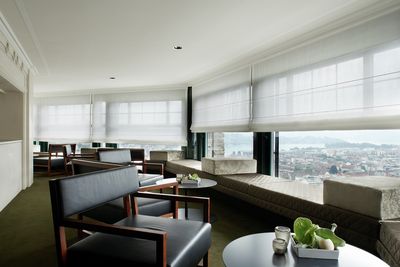 Laskosverhojärjestelmät, SG 2350, Colorama 1, Room shot "Hotel Chateau Gütsch", Lucerne, Switzerland