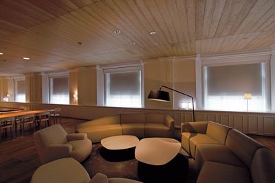 Kierrekaihdinmallisto, SG 4960, Room shot, "Swatch Art Peace Hotel", Shanghai, China