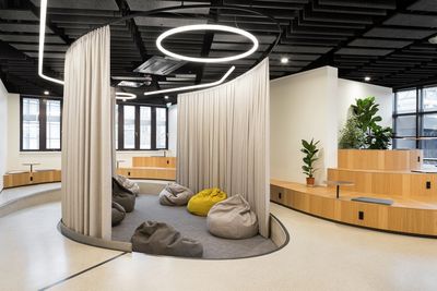 Curtain Systems, SG 6100, Colorama 2 Multicolour, HUBB Biologiezentrum Universität Wien, Vienna, Austria